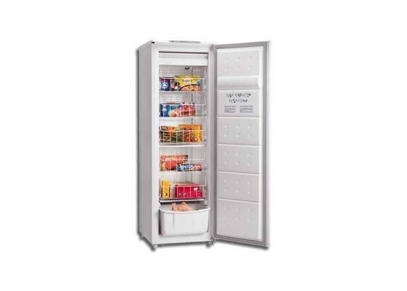 FREEZER VERTICAL ESLABON DE LUJO EVU22DI 200L