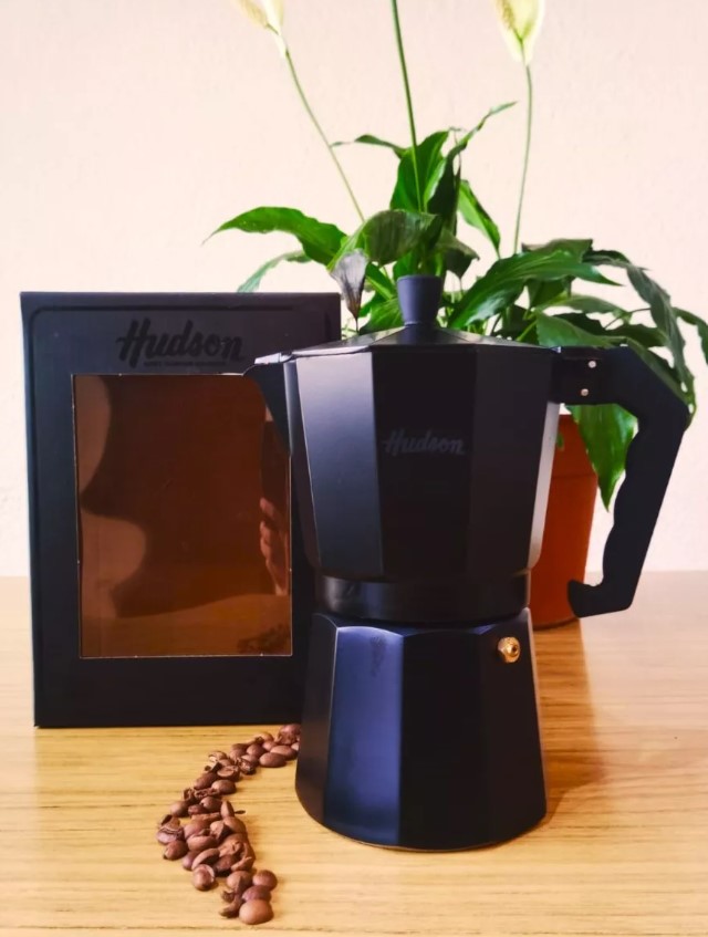 CAFETERA HUDSON M011 DE ALUMINIO TOTAL BLACK ITALIANA INDUCCIÓN 9 TAZAS