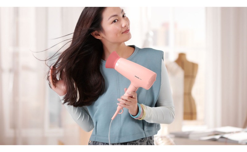 Plancha De Pelo Y Secador Kit Philips Bhp3980