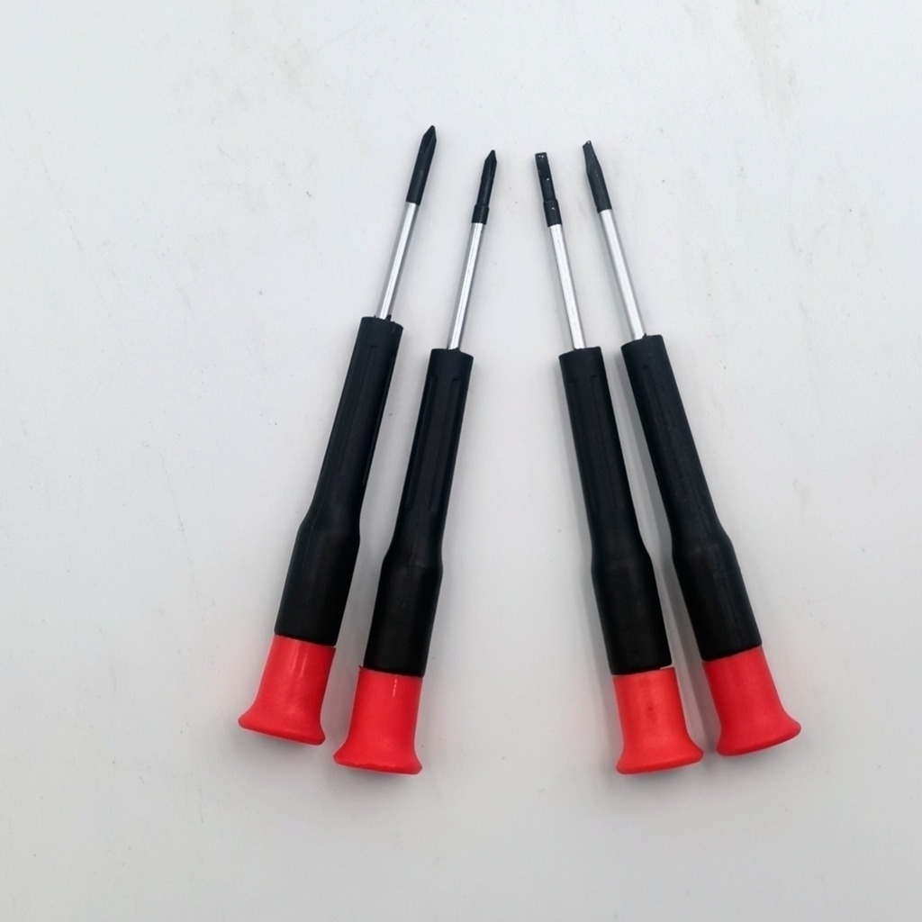 SET DE HERRAMIENTA NAKU CH-001 CAJA x124 PZ MANUALES
