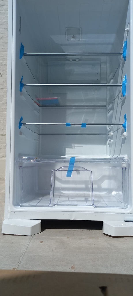 Heladera Inverter C/freezer Briket Bk2f 2112v Digital 492lt