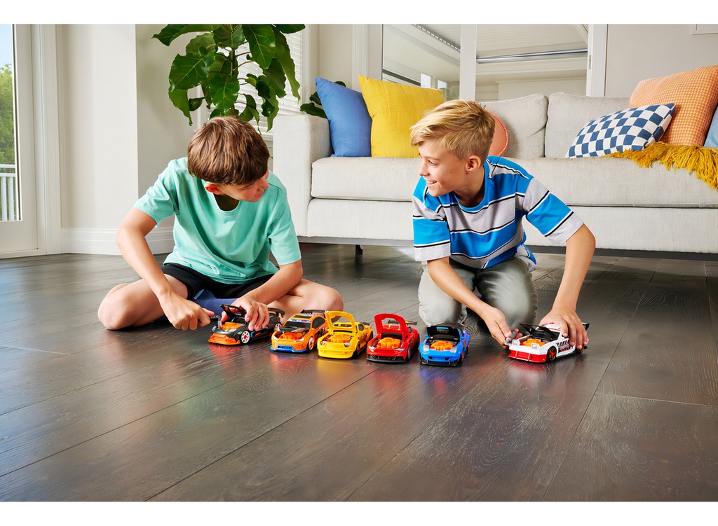 Arma Vehículo Casco Héroe De Velocidad Metal Machines Rojo Negro