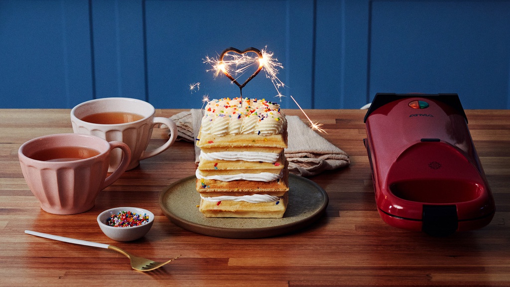 Atma Wa8110rp Waflera 2 Cavidades Antiadherente - Roja