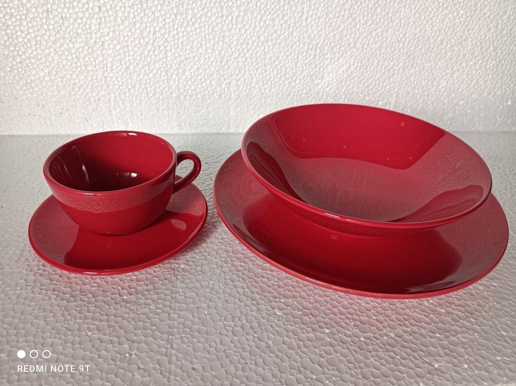 TAZA TE LOZA U.RED C/PLATO 4217
