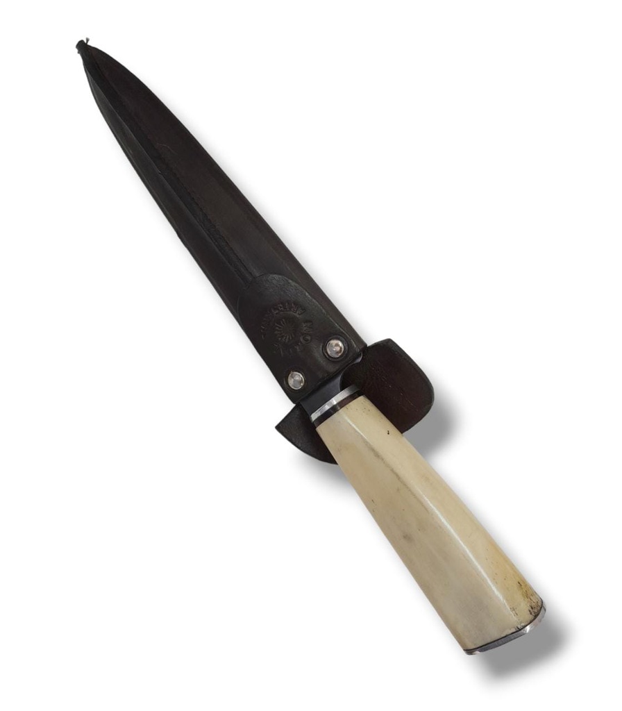 CUCHILLO DE CANILLA DE POTRO  22CM