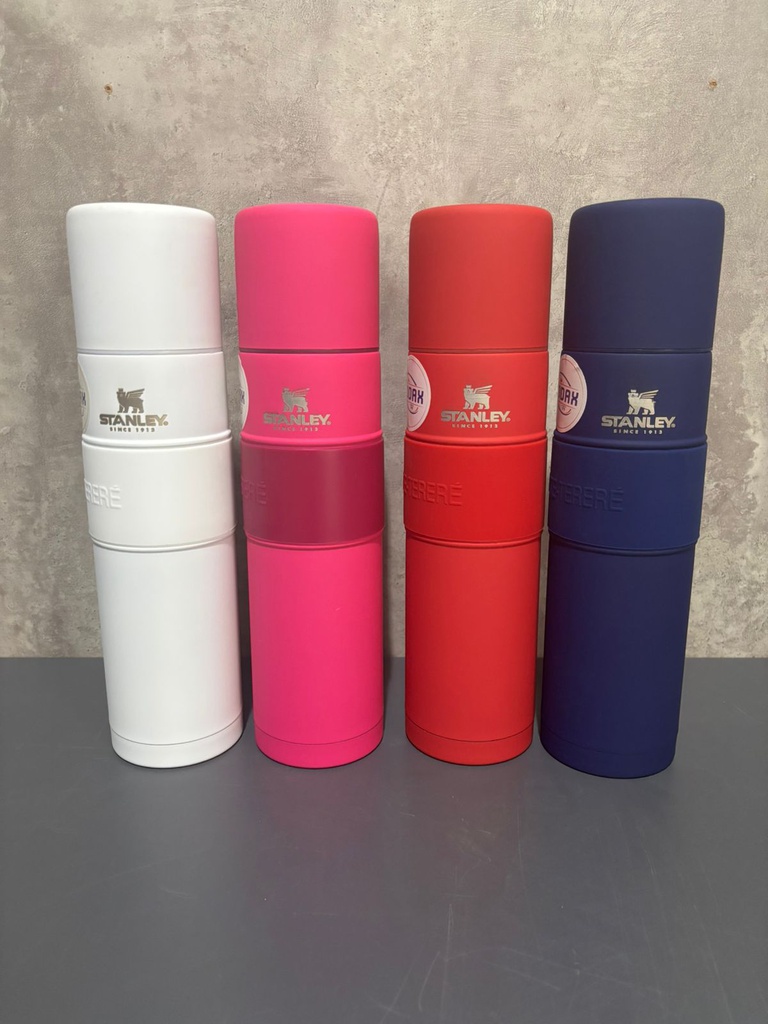 MATE LISTO 750 ML AR682 CON PICO CEBADOR