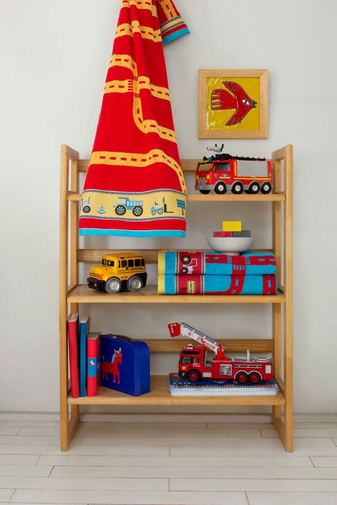 TOALLON ARCO IRIS TRUCKS AI450JBARTRUCKS ROJO